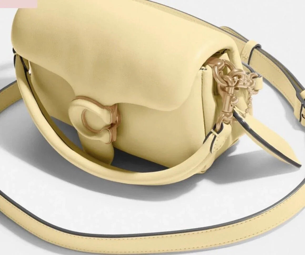 COACH Leather Protection C Closure Pillow Tabby Shoulder Bag 18 Vanilla One Size